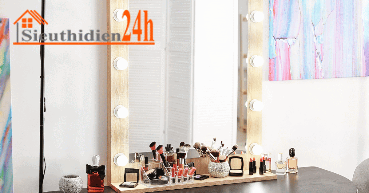 Mua Đèn Trang Trí Bàn Trang Điểm Ở Đâu Đẹp Và Chất Lượng?